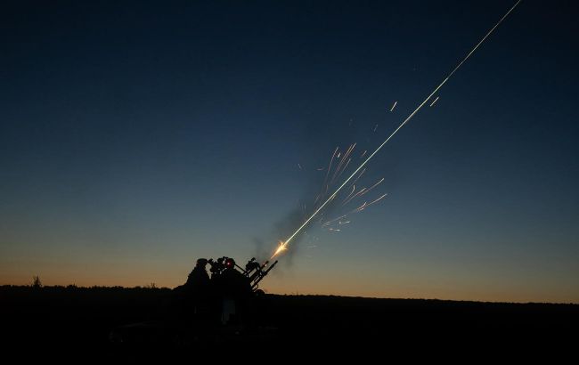 В Киеве на фоне "Шахедной" атаки прогремели взрывы