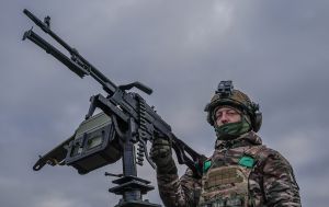 ППО збила лише 1 балістичну ракету із 27: деталі нічної атаки РФ на Україну
