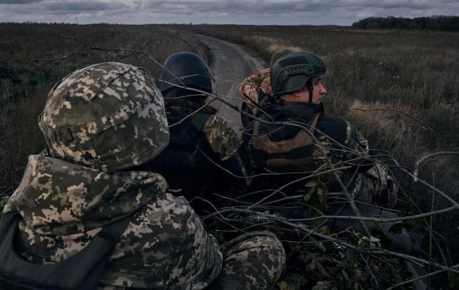 Українські військові з роботом зачистили село на Харківщині (відео)