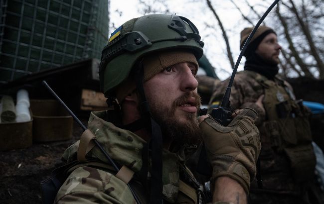 Удары ВСУ в Луганской области и снижение темпов вражеских штурмов под Бахмутом: карты боев