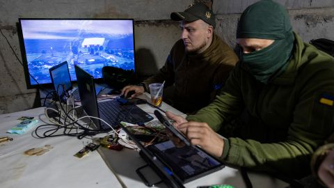 США впервые предоставят Украине спутниковые антенны для связи на поле боя