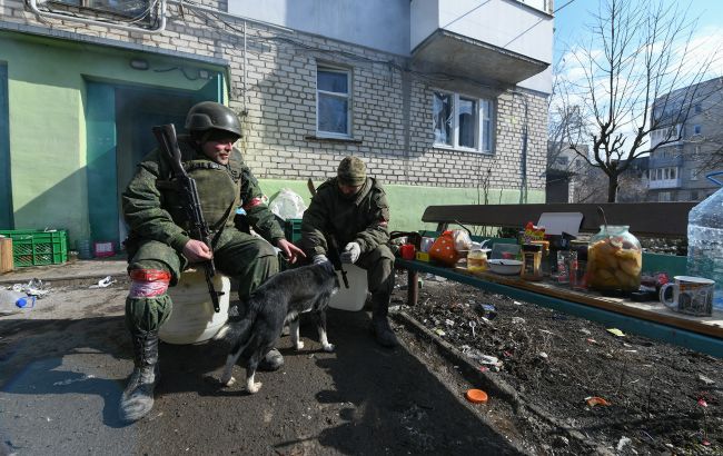 Окупант у "ЛНР" під час п'янки розстріляв військових, є вбиті та поранений, - ЗМІ