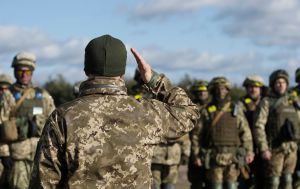 Чи загрожує мобілізація тим, у кого закінчився контракт: відповідь Міноборони
