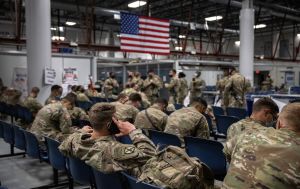 У США арештували солдата, який виграв 400 тисяч доларів на ставках щодо затримання Мадуро