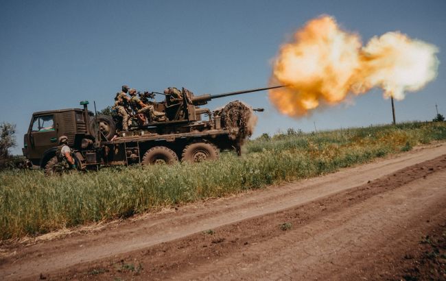 Сирський показав, як ЗСУ знищили окупантів, використавши "великий калібр"