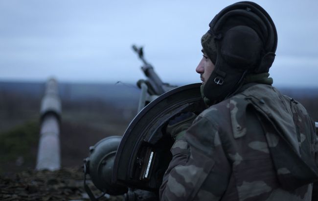 Операції ЗСУ на Кінбурнській косі та ворожі штурми Соледара: нові карти боїв