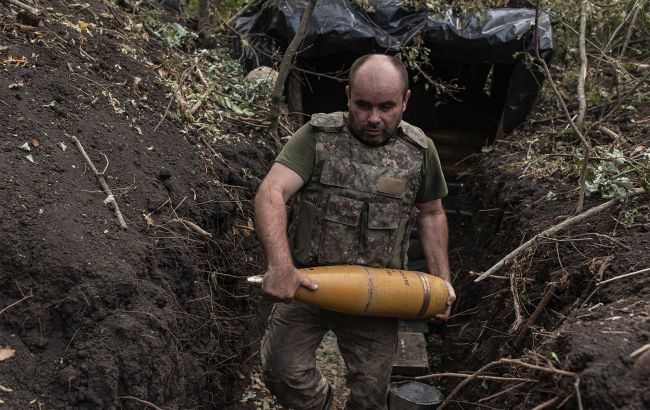 Літак, 8500 окупантів та понад 300 артсистем. Названі втрати РФ за тиждень