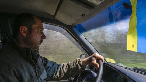 Правоохранители успешно эвакуировали последних жителей Степного под Авдеевкой (видео)