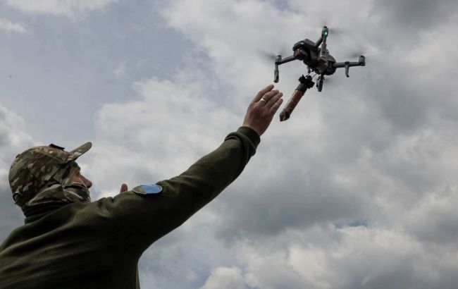 Легендарная 47 ОМБр показала FPV-дроны, полученные от братьев Кличко