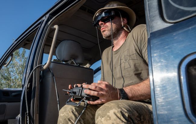 Спецназовцы СБУ уничтожили дронами три лодки с оккупантами в Херсонской области (видео)