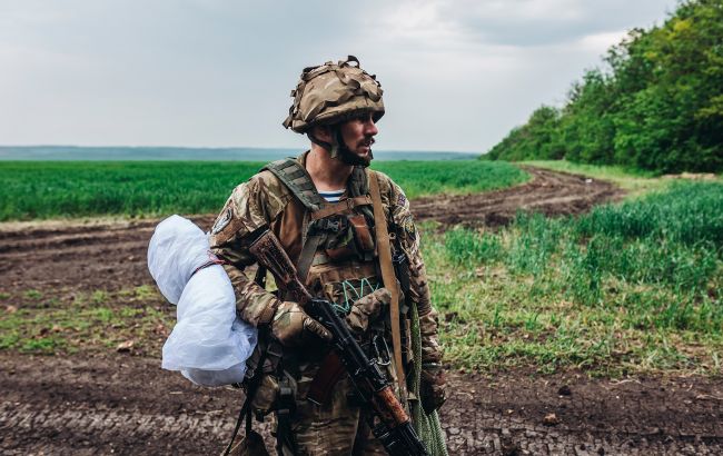 ЗСУ відбили спроби просування росіян до Харкова та низку штурмів під Бахмутом, - Генштаб