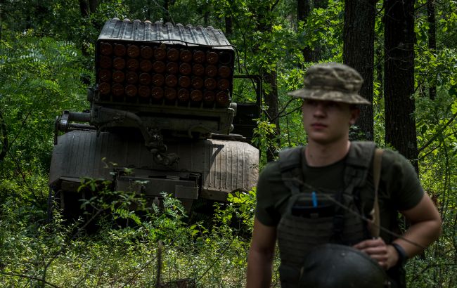 Авіація та артилеристи атакували окупантів у Херсонській області: ворог зазнав втрат