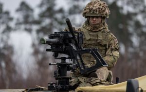 Британія відправила на Близький Схід елітних мисливців за дронами, які навчалися в Україні