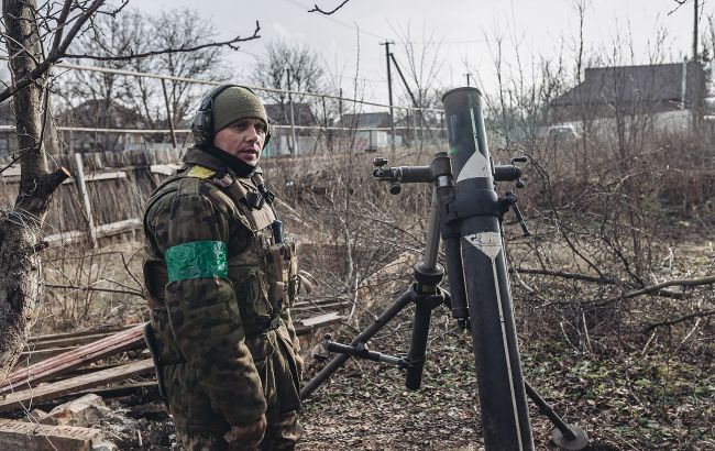 Українські військові знищили ворожу техніку та особовий склад окупантів (відео)