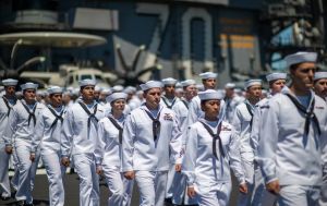 США привлекут авиацию и 15 тысяч военных в Ормузский пролив по плану Трампа