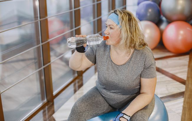 После похода в спортзал вы съедаете гамбургер? Вот почему это плохая идея