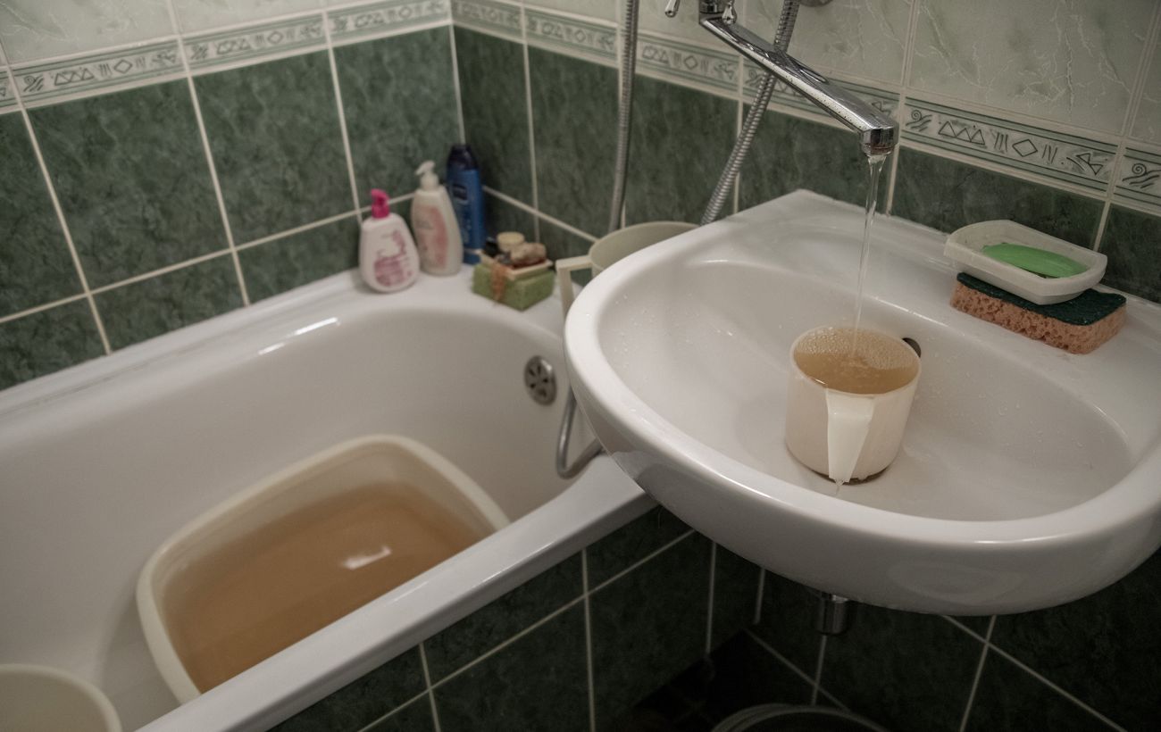 У більшості районів Києва знижено тиск води: названо причину