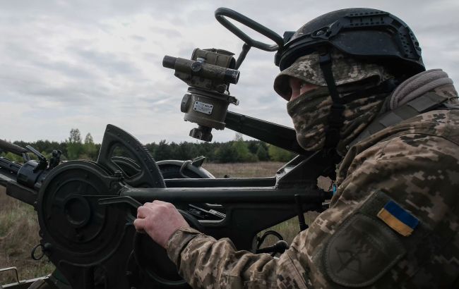 Дрони летіли з п&rsquo;яти напрямків, є влучання: як ППО відбивала нічну атаку РФ