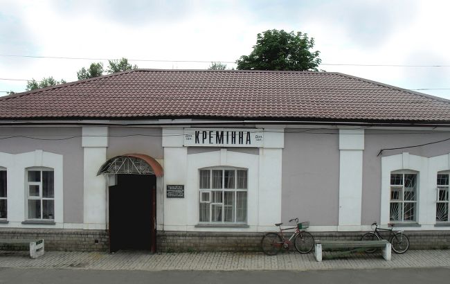 Зірвали усі українські прапори. Окупанти повернулися до Кремінної, - Гайдай