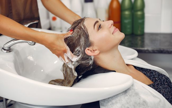 Как часто нужно мыть голову, чтобы не выпадали волосы? Эксперты дали окончательный ответ
