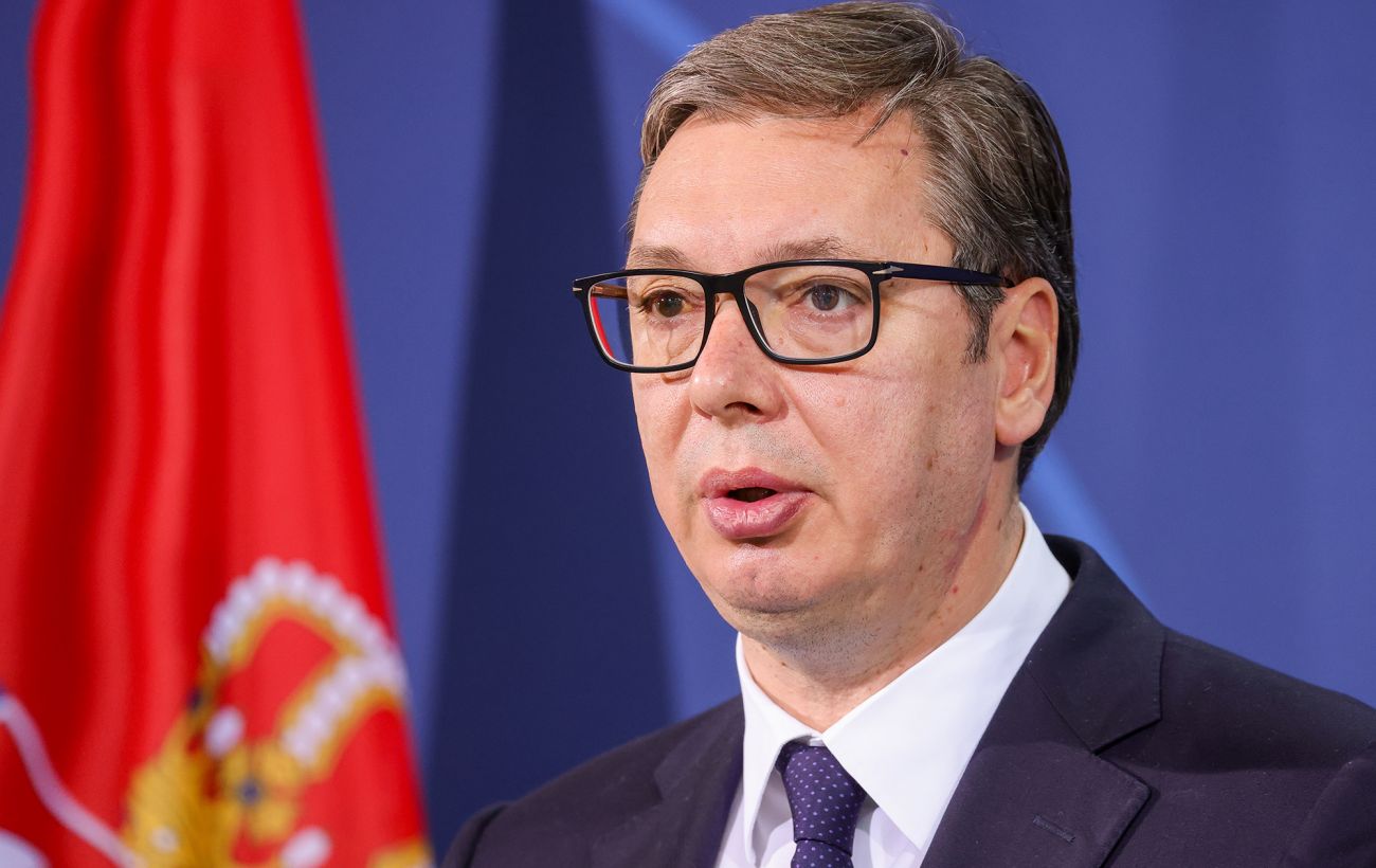 Президент Сербії за рік до кінця терміну заявив про відставку