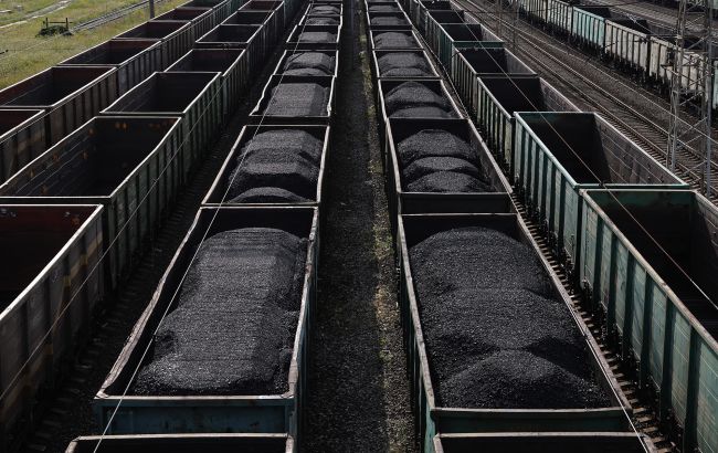 Російські поставки вугілля в Китай значно знизилися. Reuters розповіло про причини