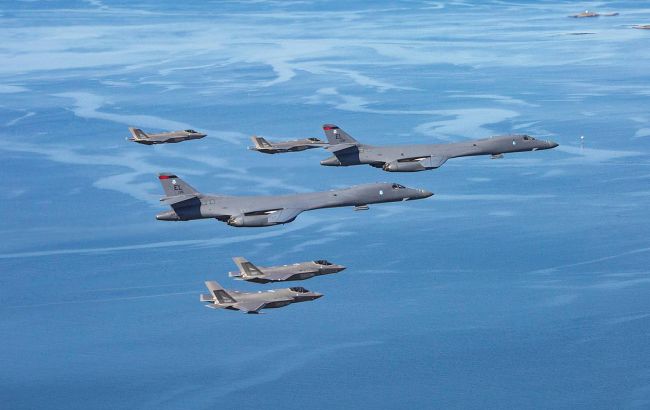 ВВС США "нацелят" на Россию сверхзвуковые бомбардировщики (фото)