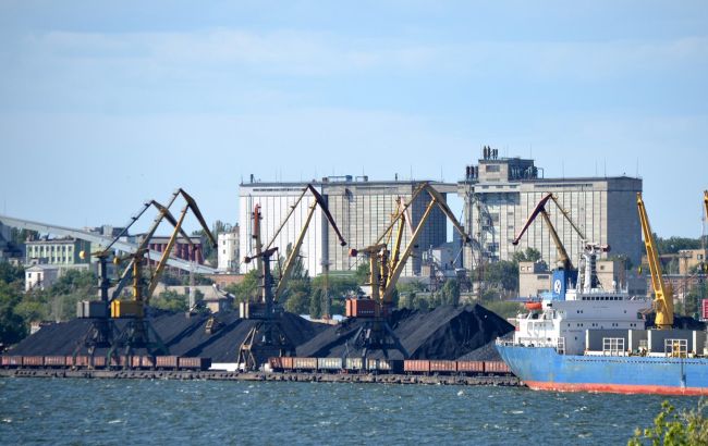 Росія вдарила дронами по порту в Миколаєві, є загиблі