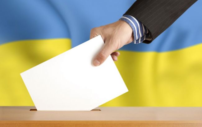 КМИС: если бы выборы президента состоялись в это воскресенье, Тимошенко получила бы большинство голосов