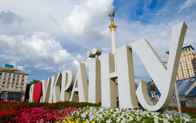 "Лякатися не треба". Коли буде похолодання й чи повернеться спека: бліц із синоптиком