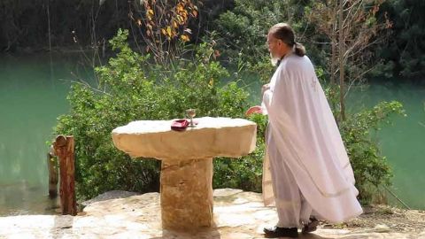 Несподівано: до ПЦУ перейшов скандальний московський священик