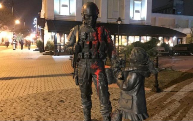 В окупованому Криму українця засудили на півроку за акцію протесту