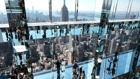 Найбільш привабливі країни для інвестицій у нерухомість: прогноз на 2022 рік