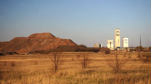 На Донбассе из-за долгов обесточили шахту