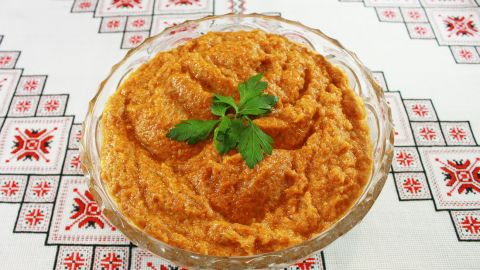 Як готувати кабачкову ікру в духовці: найпростіший рецепт закуски