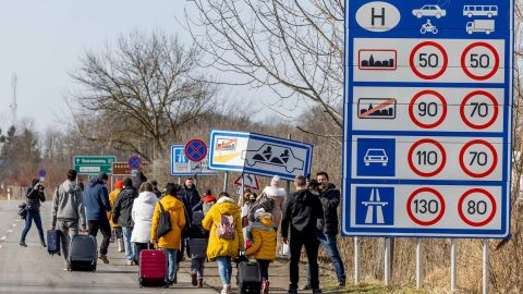 В ООН заявили о миллионе беженцев из Украины за неделю