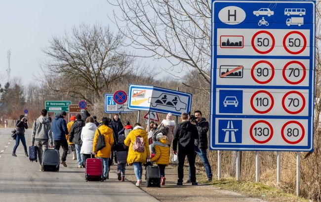Социологи назвали причины, почему часть беженцев не вернутся в Украину