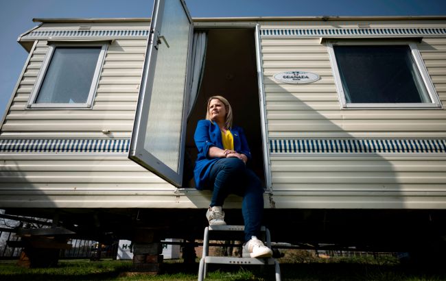Тисячі українських біженців у Британії можуть втратити житло цієї зими: деталі