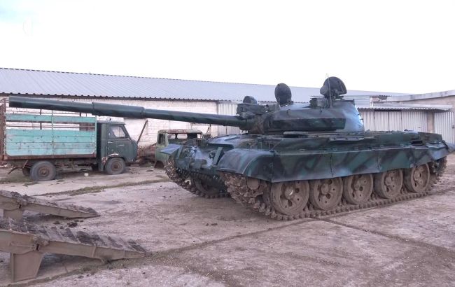 ЗСУ воюють на російському танку Т-62, який захопили під Херсоном (відео)