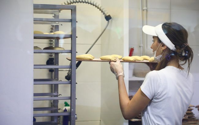 Без "таємних" зарплат. У Польщі змінили правила працевлаштування