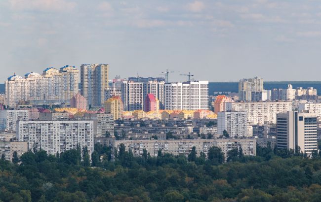 Заробити на квартиру в Києві стало легше, ніж торік: скільки зараз коштує житло