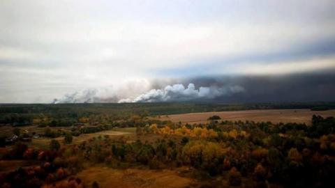 В Ічні триває ліквідація пожежі на арсеналі Міноборони