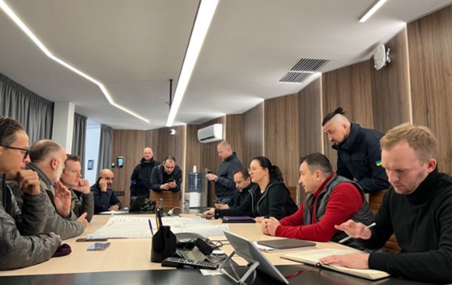 Эффективное сочетание военных и дипломатических усилий способны приблизить победу и мир, - "ЕС"