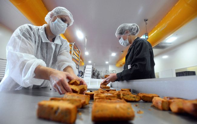 Тимчасовий захист у Польщі закінчується: що буде з роботою українців після березня 2026