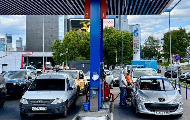 В России придумали "ноу-хау" для водителей из-за дефицита бензина и ударов по АЗС