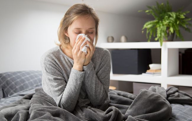 "Дуже важкий грип": лікар розповів про особливості цьогорічного вірусу та ускладнень від нього