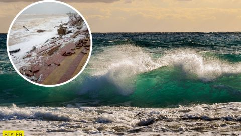 Шторм в Кирилівці затопив десятки готелів і зруйнував набережну: фото і відео стихії