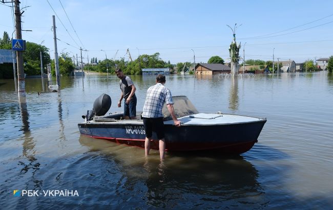 Вода прибывает, часть мостов затоплена. Ситуация в Николаевской области после подрыва ГЭС
