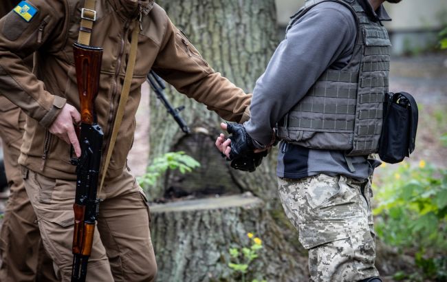 За допомогу окупантам мешканця Київської області засудили до 15 років тюрми