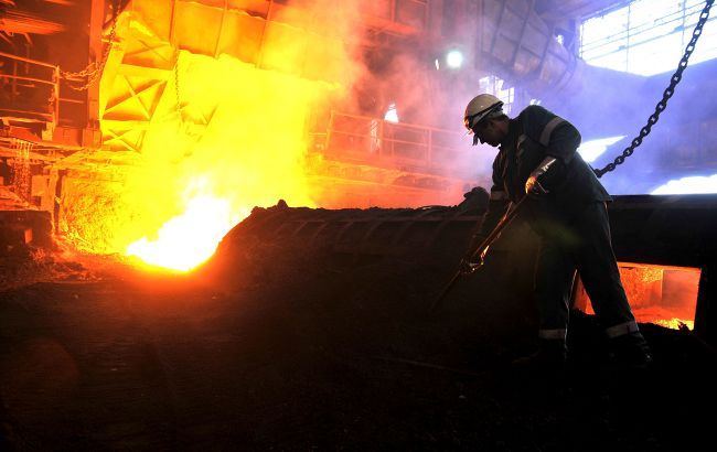"Северсталь" зазнає збитків: російська металургія повторює кризові 1990-ті